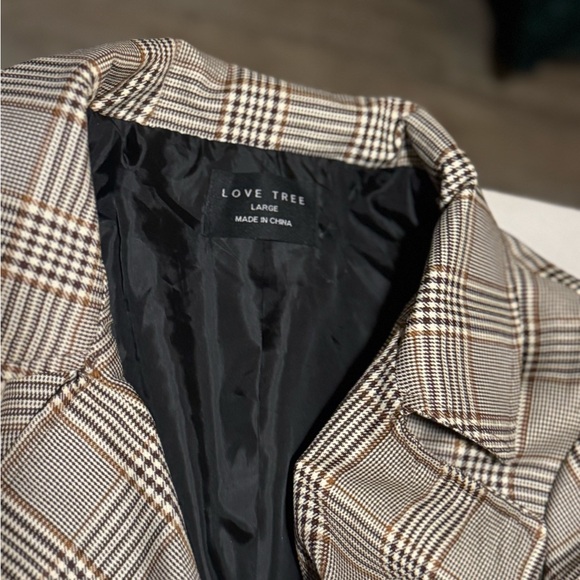 Plaid Blazer in Brown and Black size Large - Picture 9 of 16